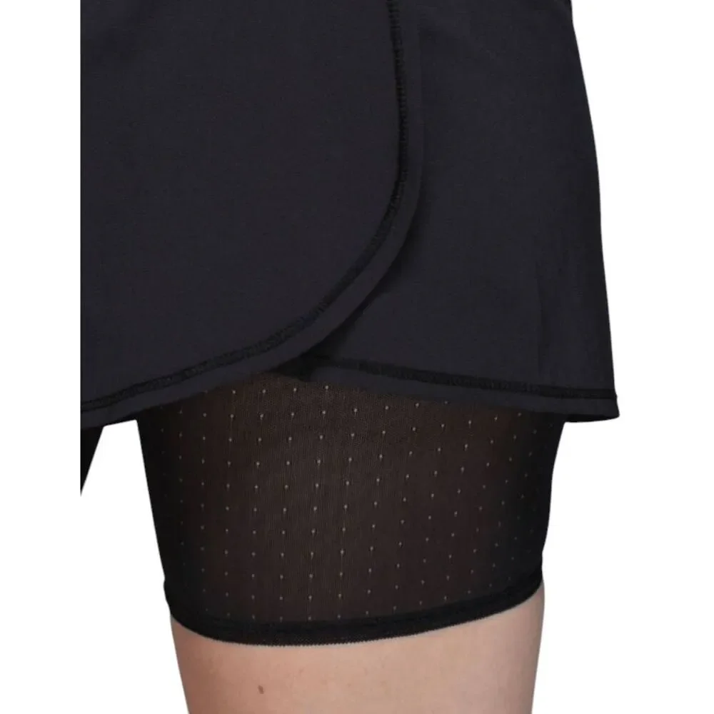 LULULEMON ATHLETICA Hot To The Street Short Size 4